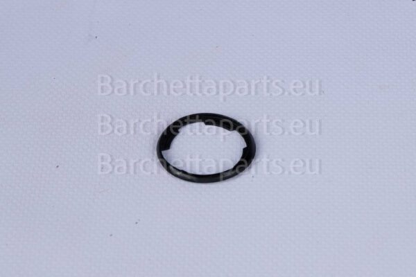 Porta esterna con serratura ad anello in plastica